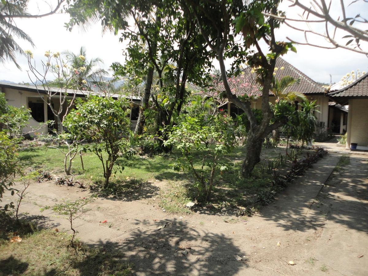 Pakuna Beach Senggigi Buitenkant foto