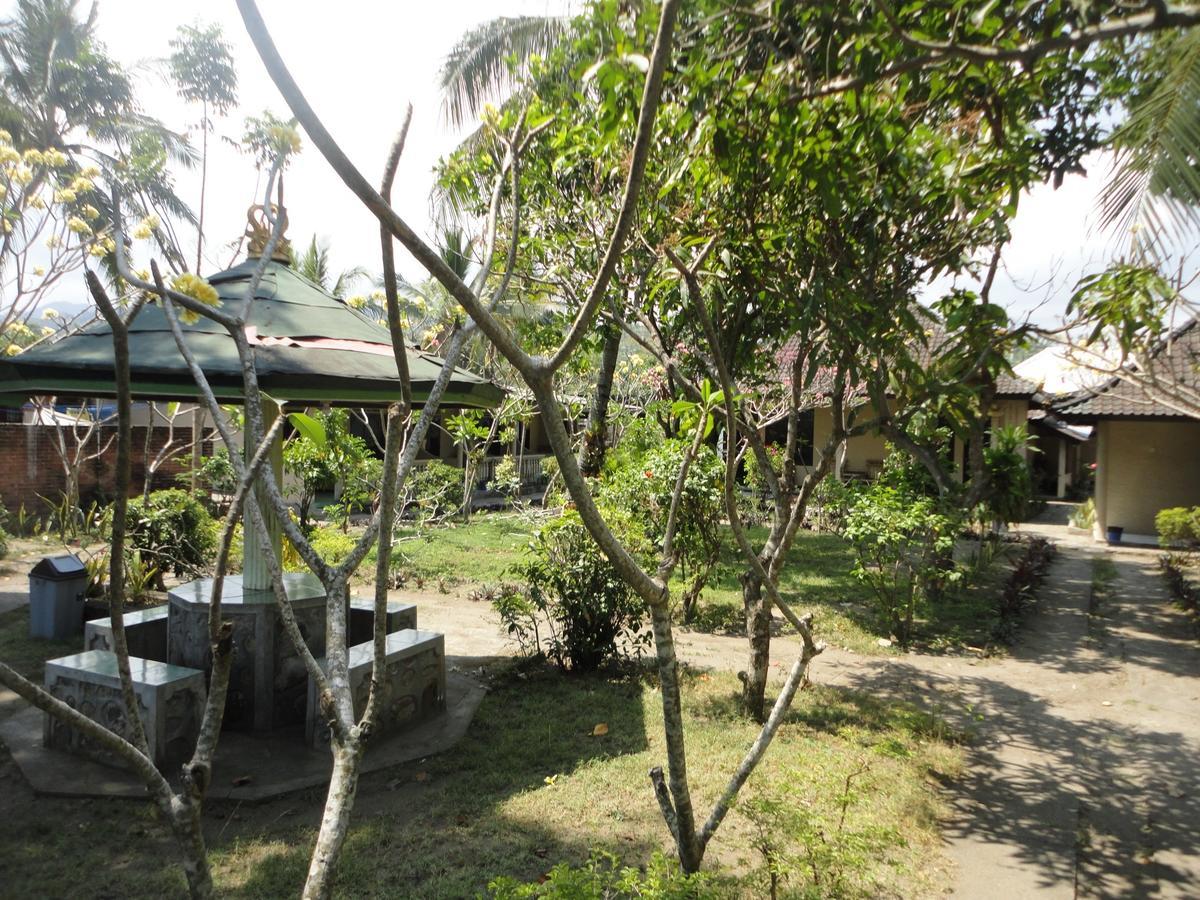 Pakuna Beach Senggigi Buitenkant foto
