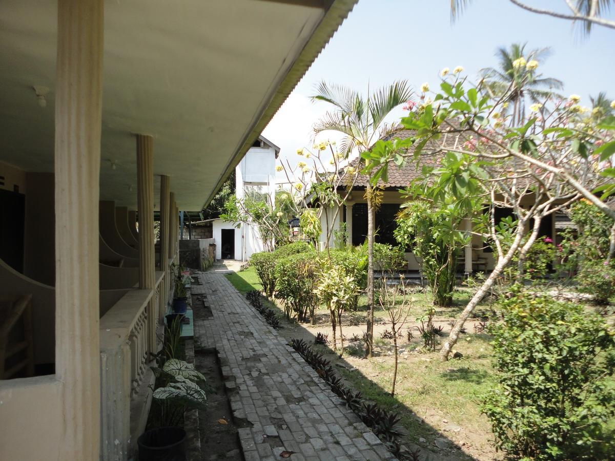 Pakuna Beach Senggigi Buitenkant foto